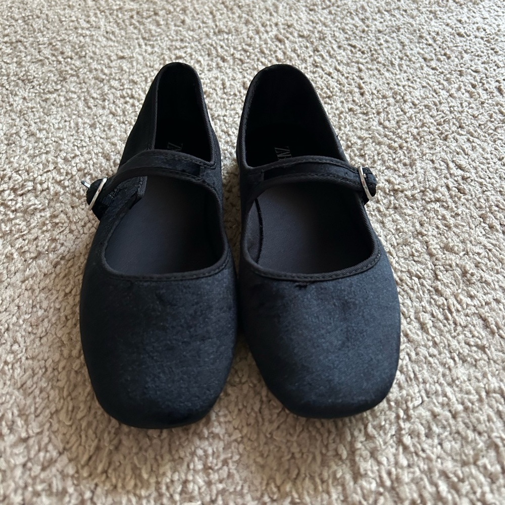 Girls dress shoes
